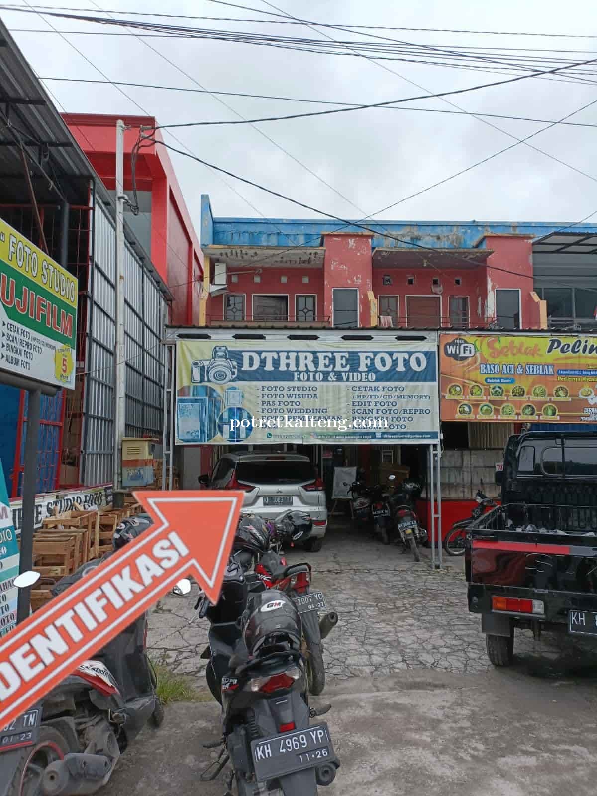 Dalam Semalam 2 Toko di Rajawali Kemalingan