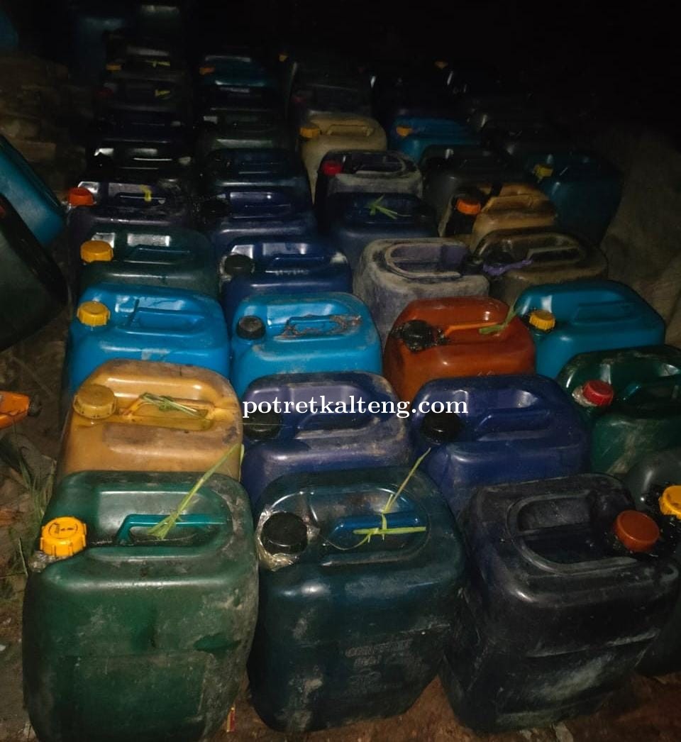 Ditreskrimsus Polda Kalteng Amankan Penimbunan 1,3 Ton BBM Bersubsidi di Kapuas