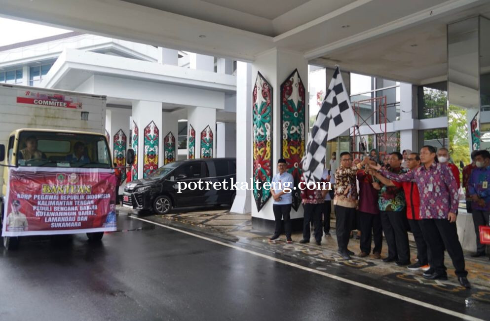 Wagub Edy Pratowo Lepas Bantuan Sosial DPP Korpri untuk Korban Banjir di Kalteng