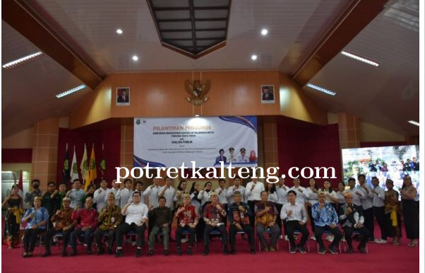 Bupati Kapuas Resmi Lantik Pengurus Himpunan Mahasiswa Kabupaten Kapuas Periode 2022-2024 