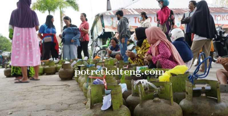 Gelar Operasi Pasar LPG 3Kg, Stand Pemko Disambut Antusias Warga Kelurahan Palangka