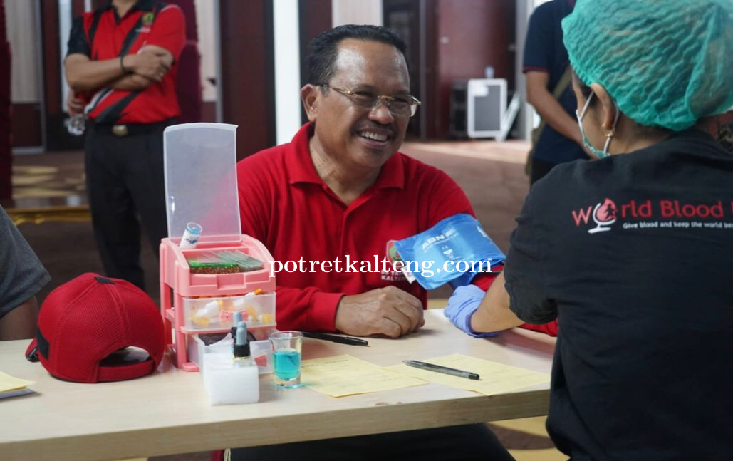 Sambut Hari Jadi KORPRI ke-51, Pemprov Kalteng Gelar Senam Bersama