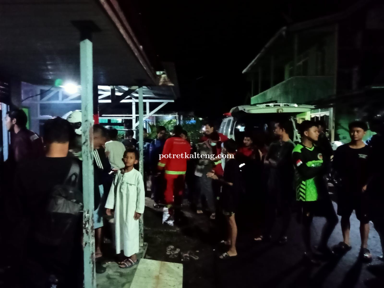 Warga Jalan Tendean Digegerkan Dengan Penemuan Mayat Diduga Bunuh Diri