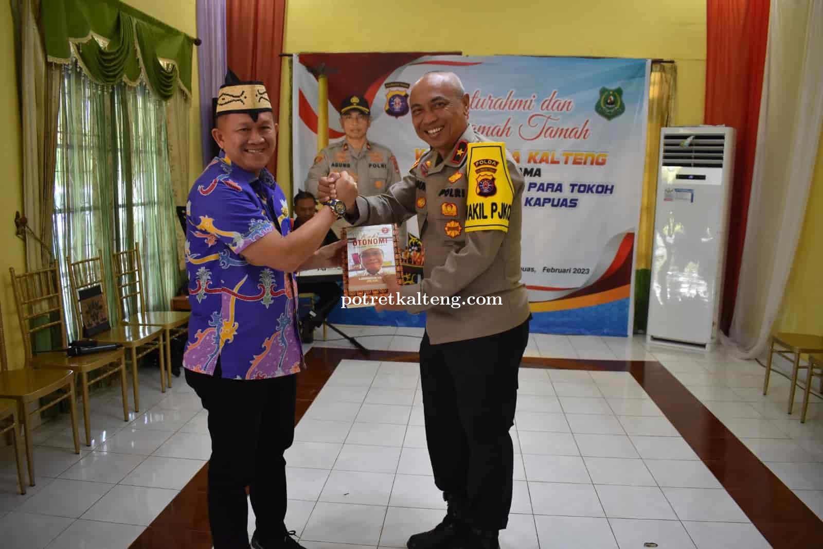 Sekda Kapuas Sambut Langsung Kunjungan Wakapolda Kalteng