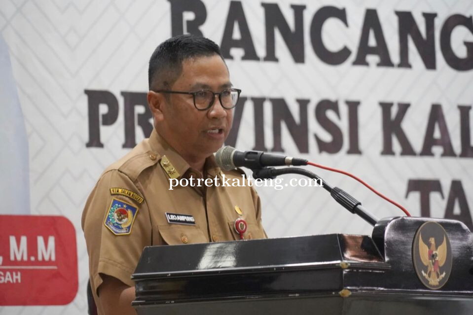 Asisten Ekbang Pemprov Kalteng Buka Pelaksanaan Konsultasi Publik Rancangan Awal RKPD Tahun 2024