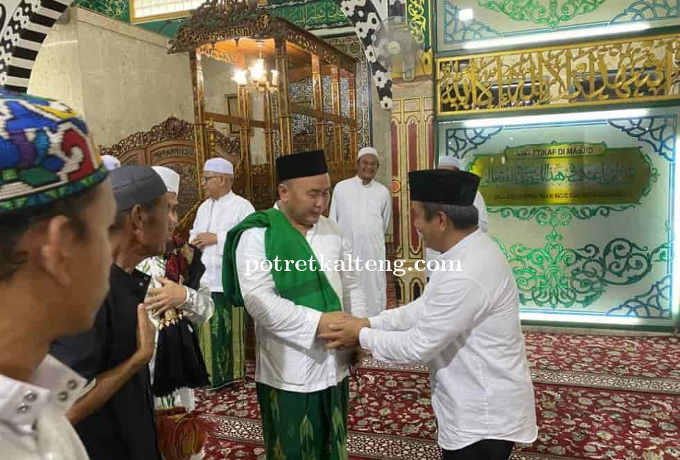 Safari Jumat Berkah Berbagi, Warga Doakan Gubernur Kalteng Selalu Amanah