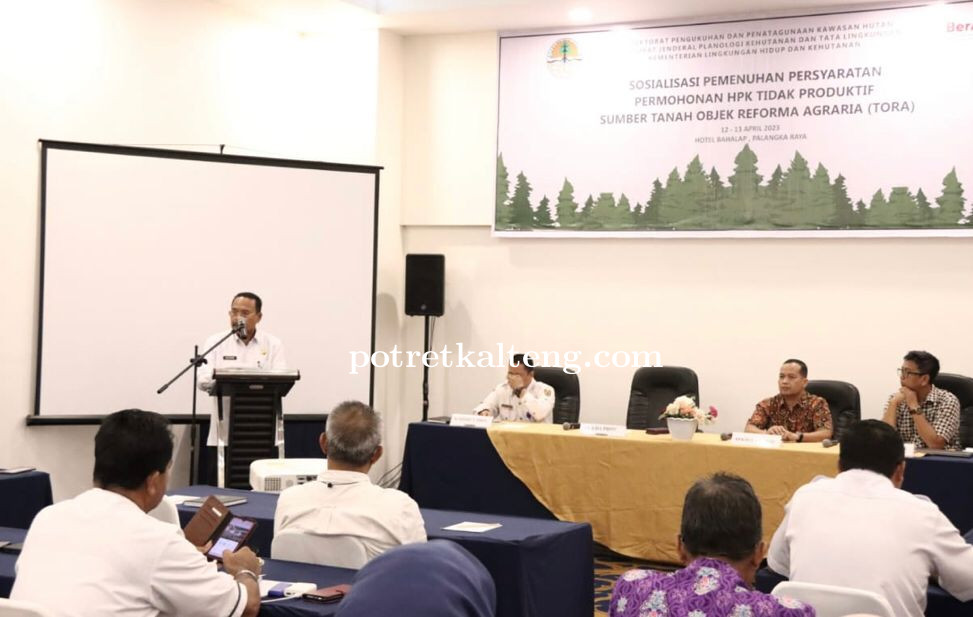 Sekda Kalteng Buka Forum Sosialisasi Pemenuhan Persyaratan HPK Tidak Produktif Sumber TORA