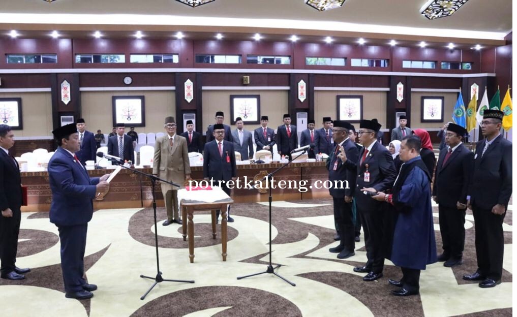 Wagub Kalteng Lantik Pejabat Pimpinan Tinggi Pratama dan Kepala sekolah 