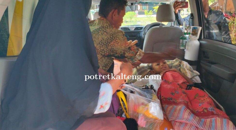 Viral di Medsos, Tim 112 Pemko Palangka Raya Rujuk Anak Pengidap Kanker Ke Rumah Sakit