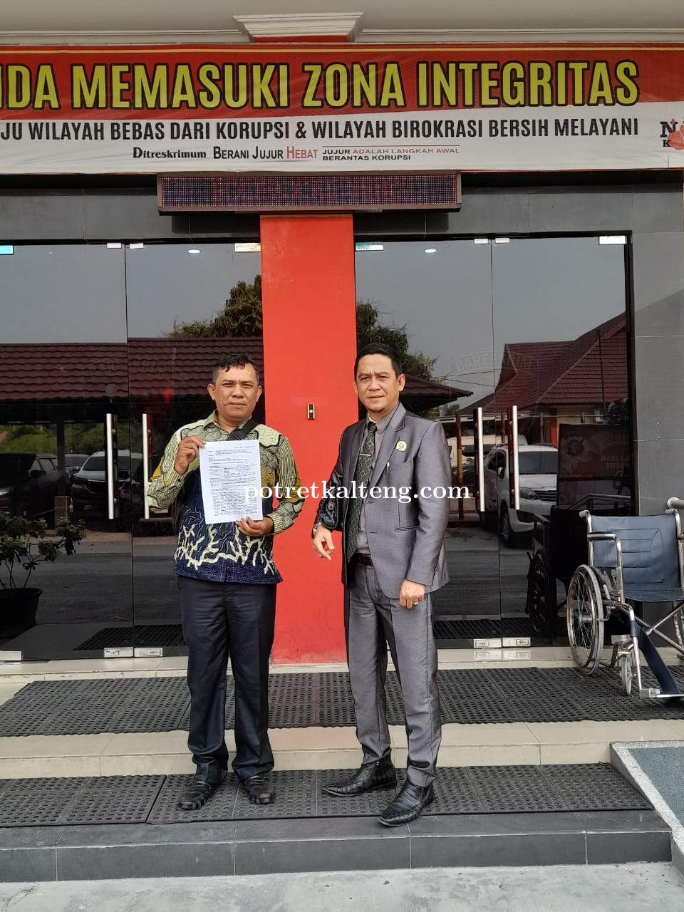 Ciderai Demokrasi Desa, Pemkab Barut Dan H Nadalsyah Diminta Berikan Alasan Pemberhentian Sementara 