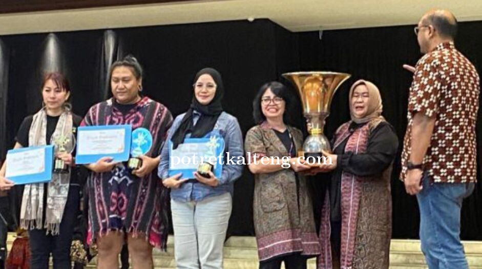 Wakili Kalteng, Kota Palangka Raya Raih Juara Umum Parade Tari Nusantara ke-39