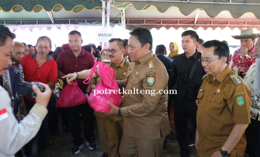 Wagub Kalteng Tinjau Pasar Penyeimbang di Taman Permata Sukamara Kabupaten Sukamara