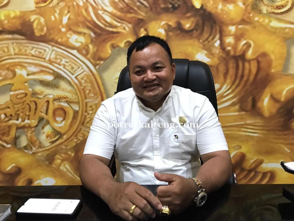 Ketua DPRD Kapuas Apresiasi Pawai Lilin Dalam Rangka Sambut Perayaan Natal