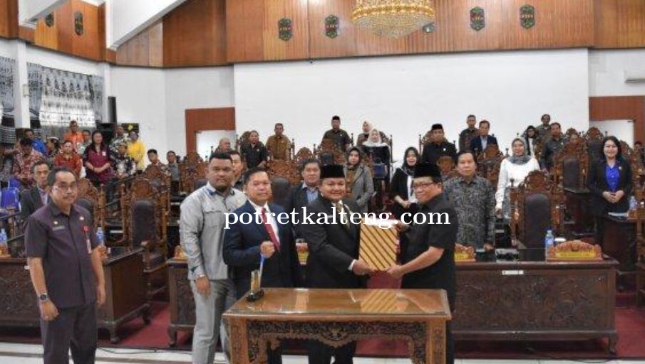 Raperda Anggaran 2024 Kabupaten Kapuas Disahkan