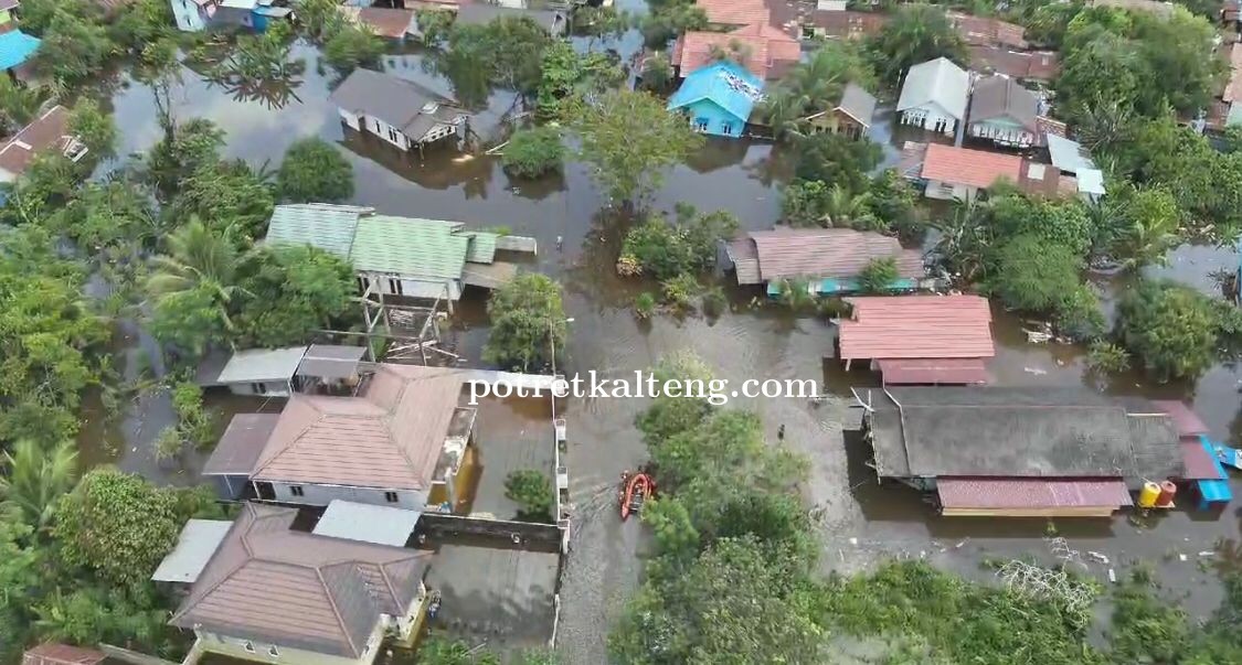 Banjir di Murung Raya Rendam Puluhan Rumah dan Sekolah
