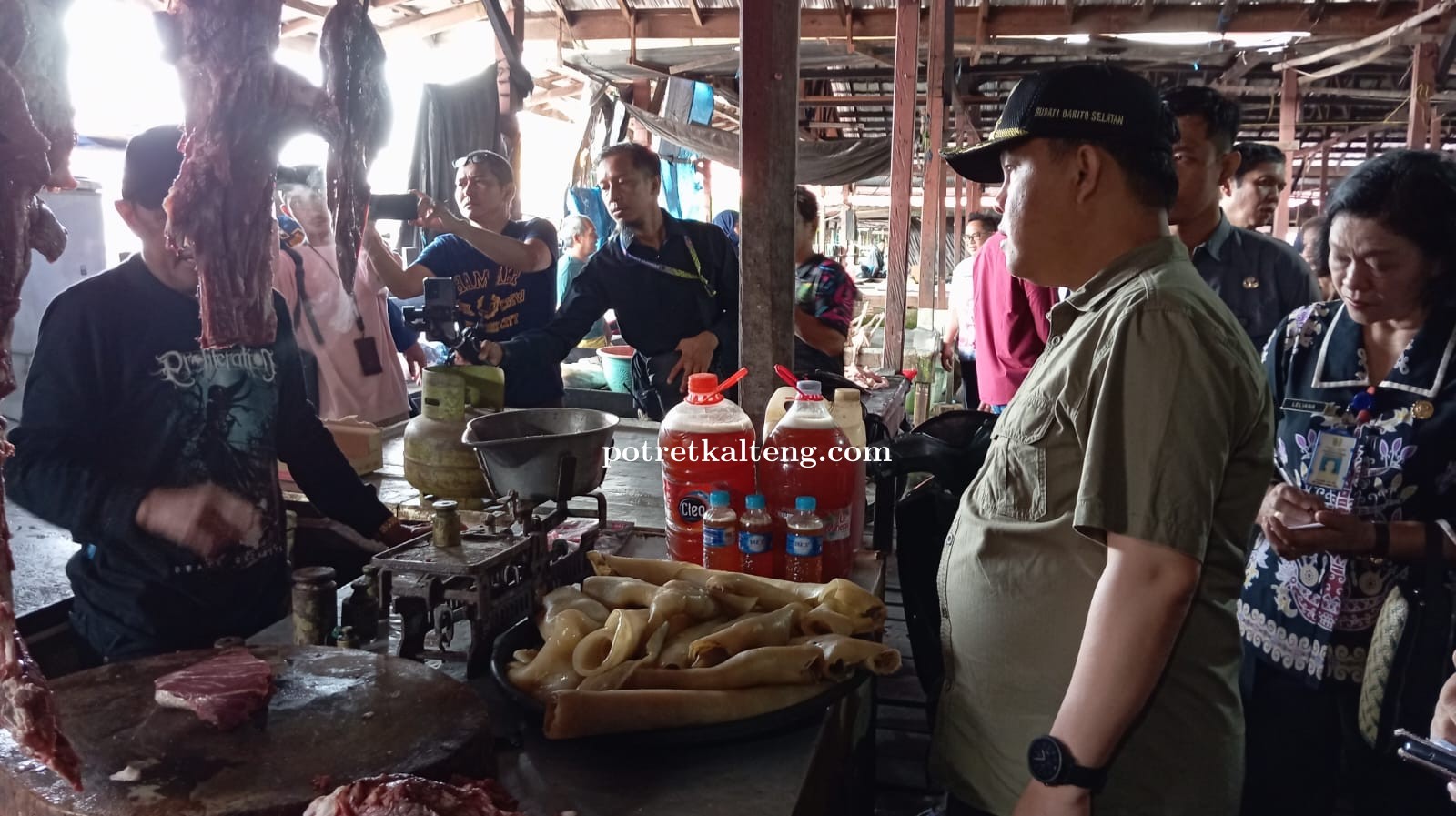 Jelang ramadhan, Pj. Bupati Barsel Cek Harga Sembako di Pasar