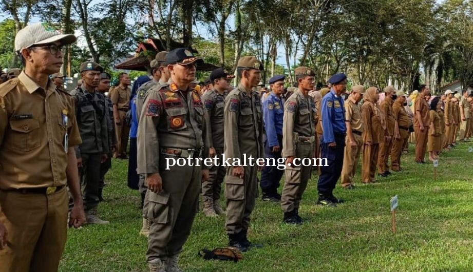 Sat Pol PP dan Damkar Kapuas Amankan dan Ikuti Apel Besar dan Halal Bihalal Pemkab Kapuas