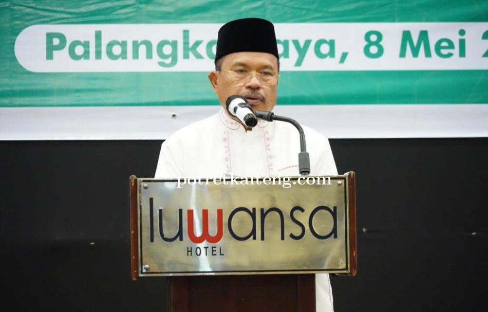 Sekda Kalteng Buka Rakor Persiapan Keberangkatan Calon Jamaah Haji Tahun 1445 H / 2024 M