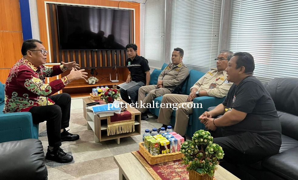 Dukung Pengembangan Ikan Koi, Dislutkan Kalteng Terima Kunjungan Komunitas Ikan Koi Kalteng