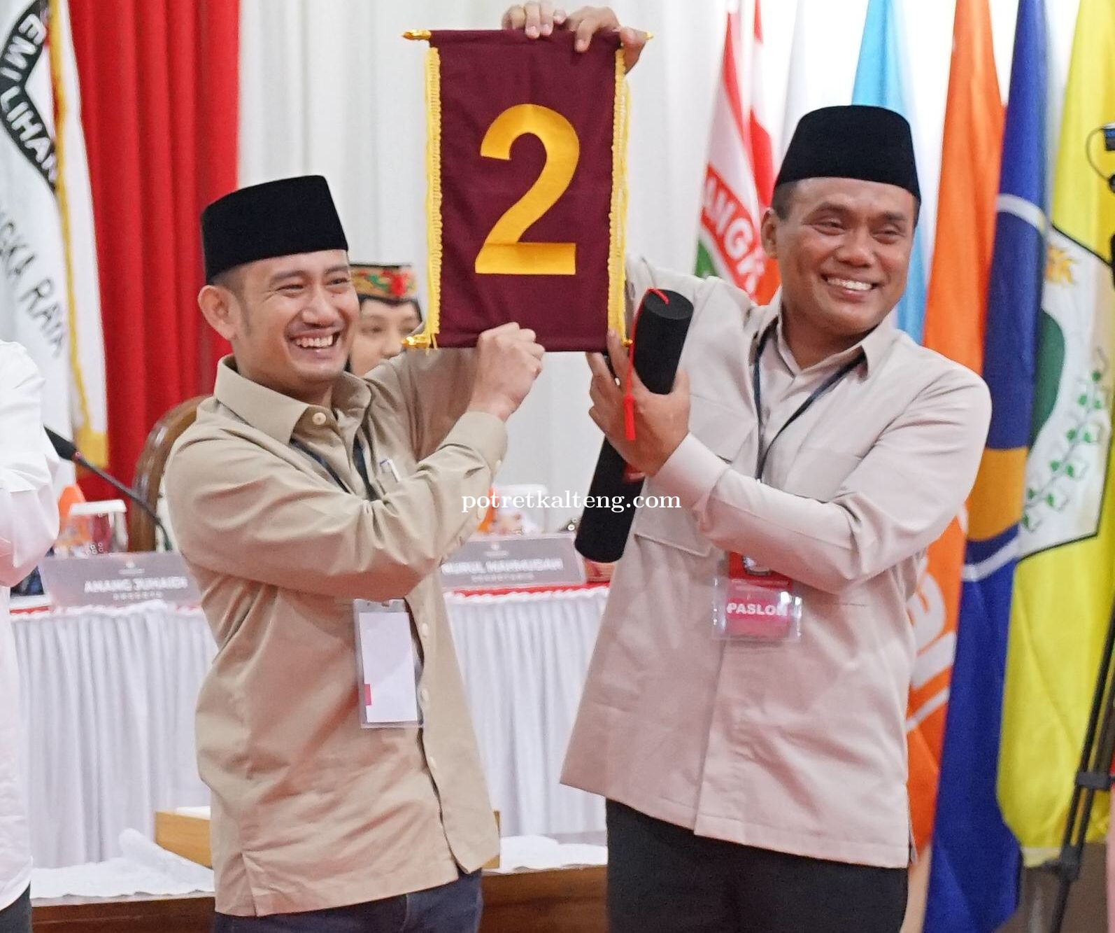 Fairid Naparin-Achmad Zaini Resmi Menjadi Wali Kota dan Wakil Wali Kota Palangka Raya 2025-2029