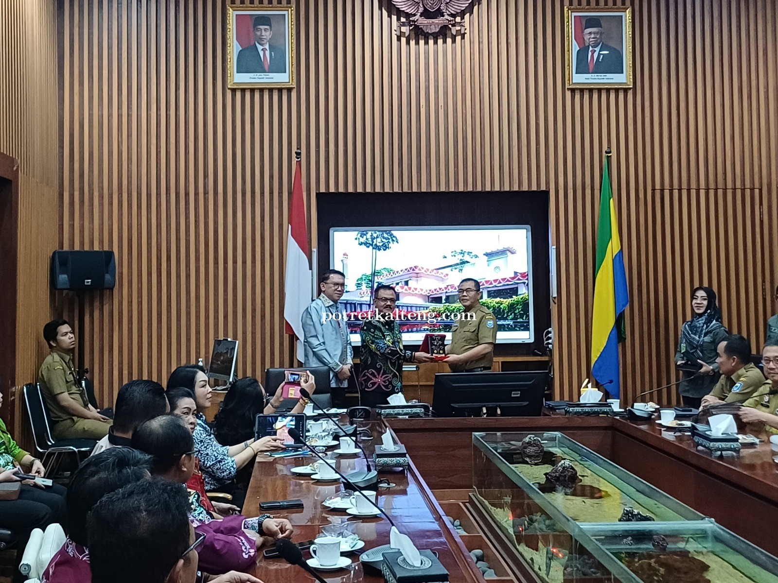 Pemkab Gumas Kaji Tiru Pelayanan Publik ke Kota Bandung