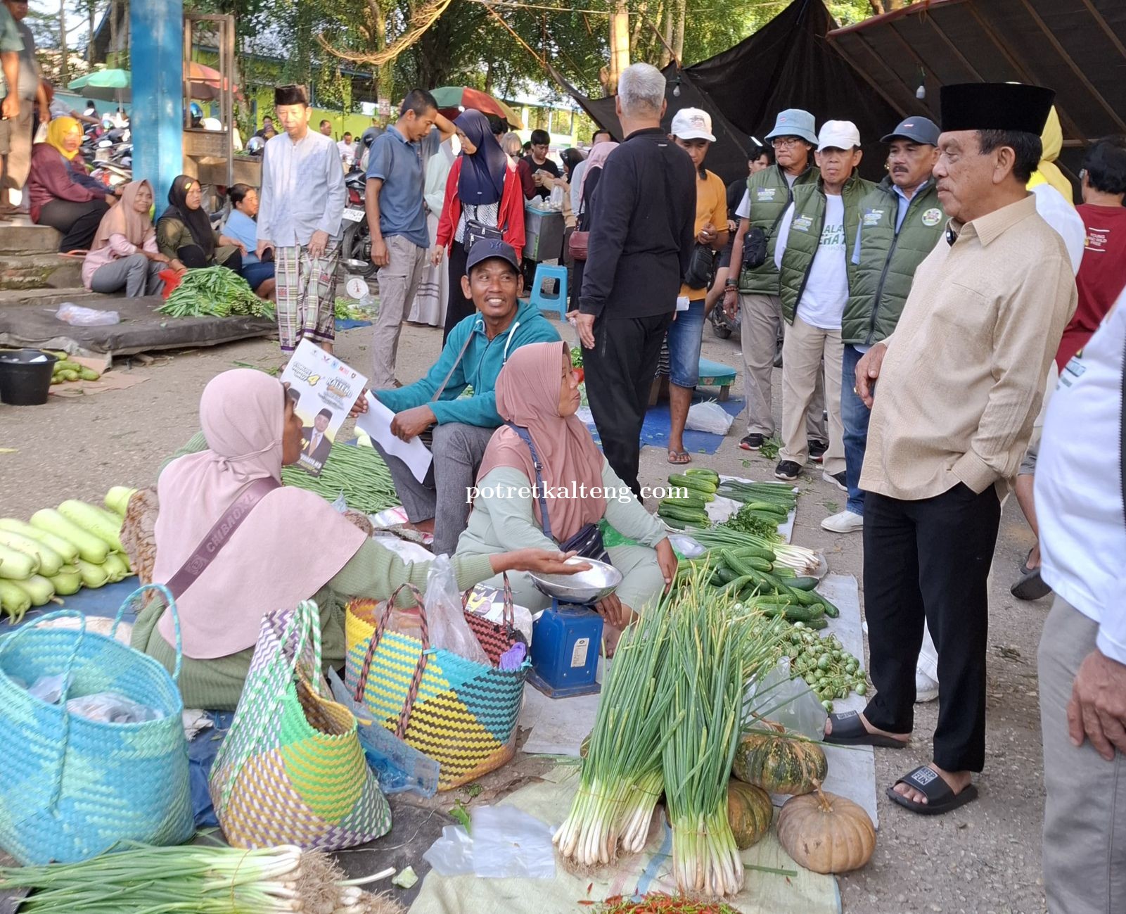 ASRI Kunjungi Barito Utara: Komitmen untuk Masyarakat di Tengah Banjir