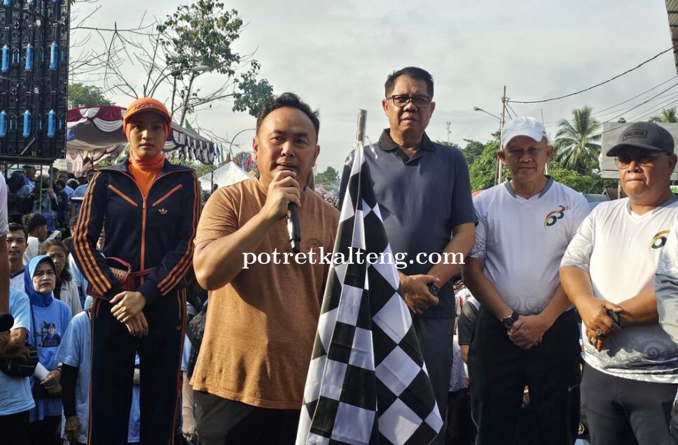 Meriahkan HUT Bank Kalteng, Dislutkan Prov. Kalteng Turut Ikuti Fun Walk Kalteng Berkah di Kapuas