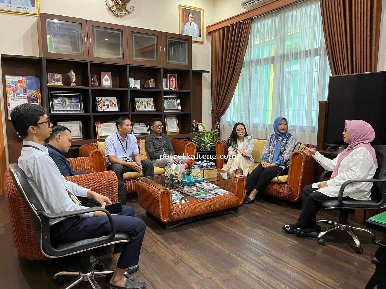 Kadis TPHP Kalteng Terima Kunjungan Bank Kalteng, Bahas Pembiayaan KUR untuk Pertanian