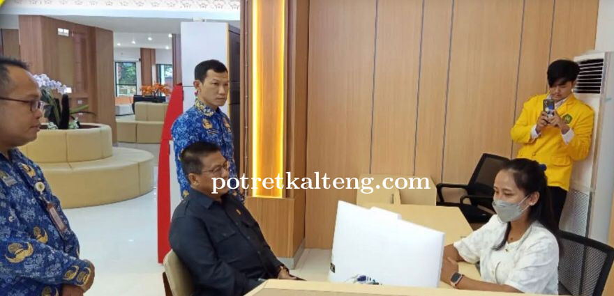 Ketua DPRD Kota Palangka Raya Tinjau Pelayanan Masyarakat di Mall Pelayanan Publik