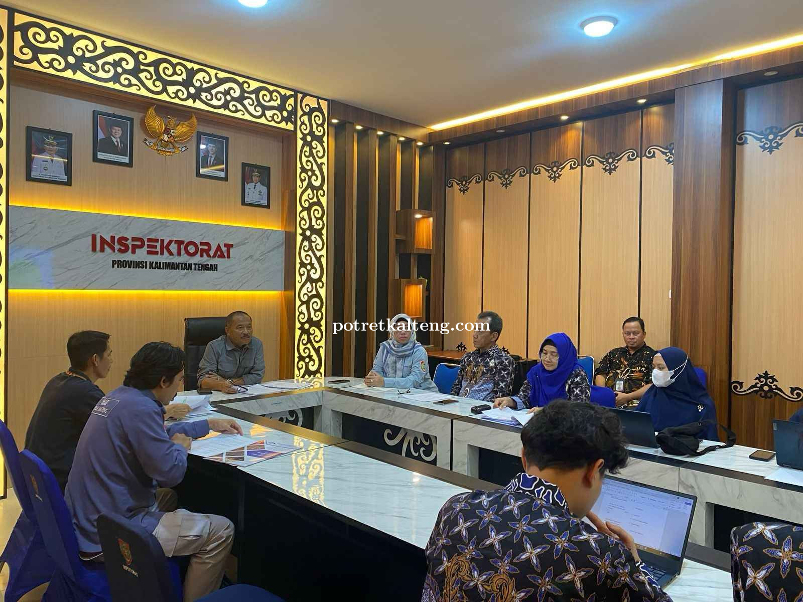 Inspektur Daerah Provinsi Kalteng Hadiri Exit Meeting Evaluasi Tata Kelola PBJ dan Disiplin Belanja