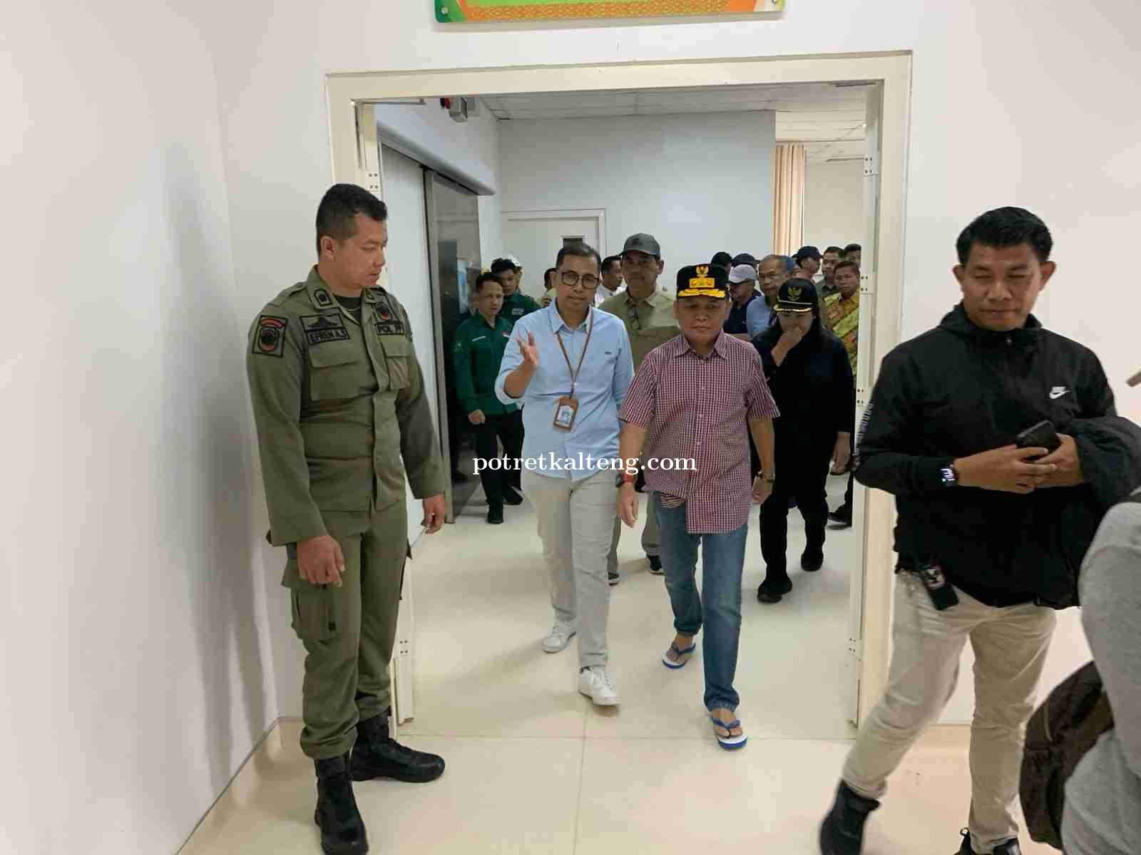 Satpol PP Provinsi Kalimantan Tengah Pastikan Agenda Kunjungan Gubernur Berjalan Aman dan Lancar