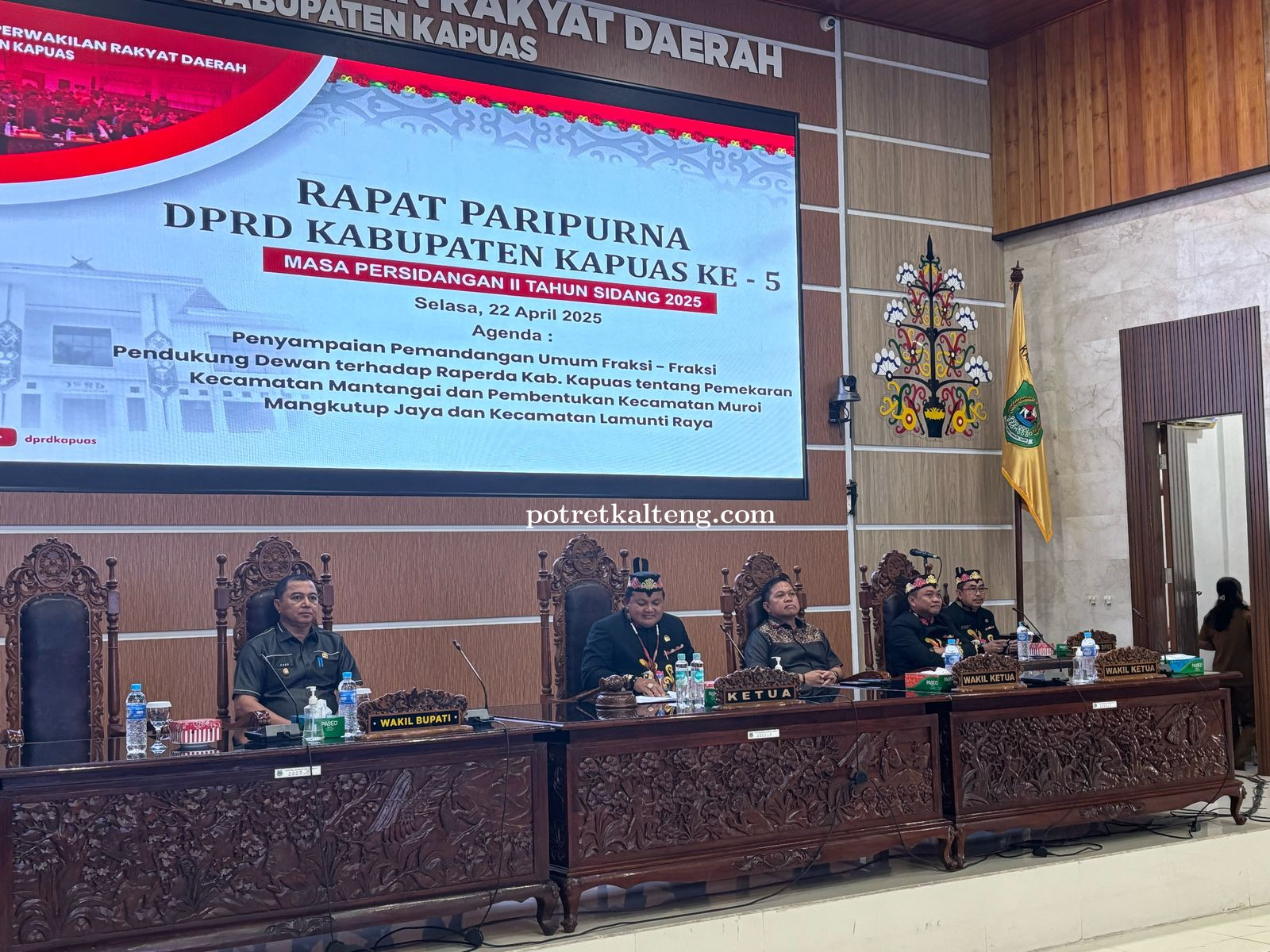 Paripurna DPRD Kapuas: Fraksi-Fraksi Dukung Pemekaran Kecamatan Mantangai dan Pembentukan Tiga Kecam