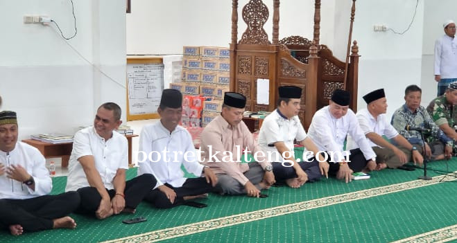 Wabup Kapuas Laksanakan Safari Ramadhan di Desa Sei Hanyo