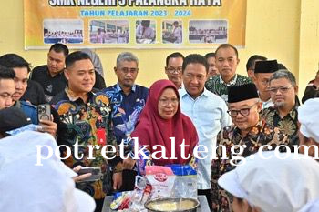 Mendikdasmen Tinjau SMK Negeri 3 Palangka Raya, Apresiasi Jurusan Unggulan dan Program Digitalisasi