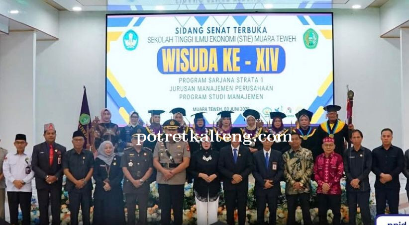 Sekda Barito Utara, Drs. Muhlis Hadiri Wisuda ke XIV STIE Muara Teweh