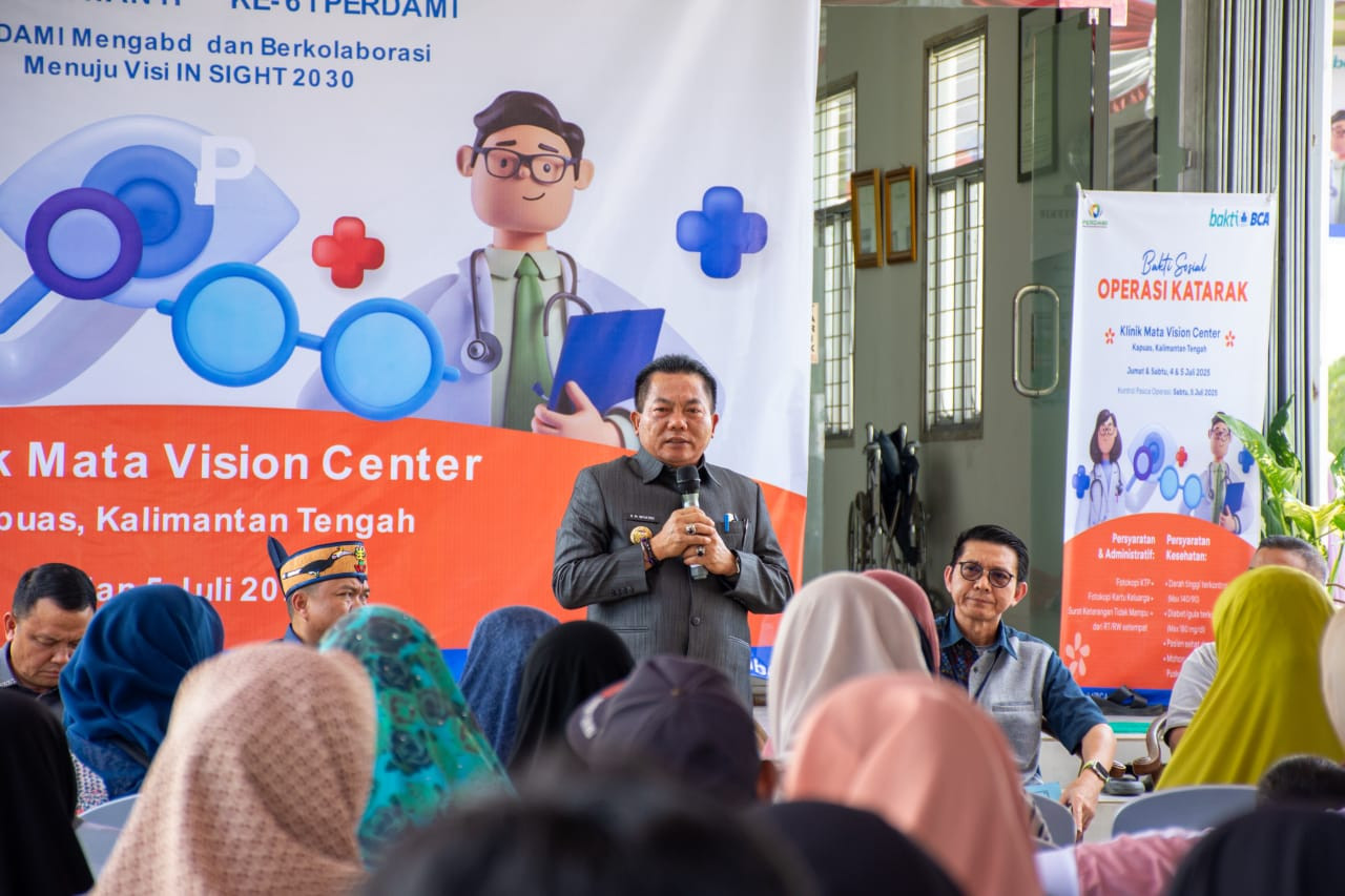 Bupati Kapuas Resmikan Operasi Katarak Gratis, Peringati HUT ke-61 PERDAMI