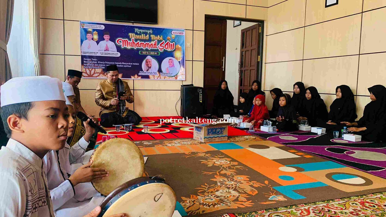 Dinas Koperasi dan UKM Kalteng Gelar Peringatan Maulid Nabi Muhammad SAW, Santuni Anak Yatim