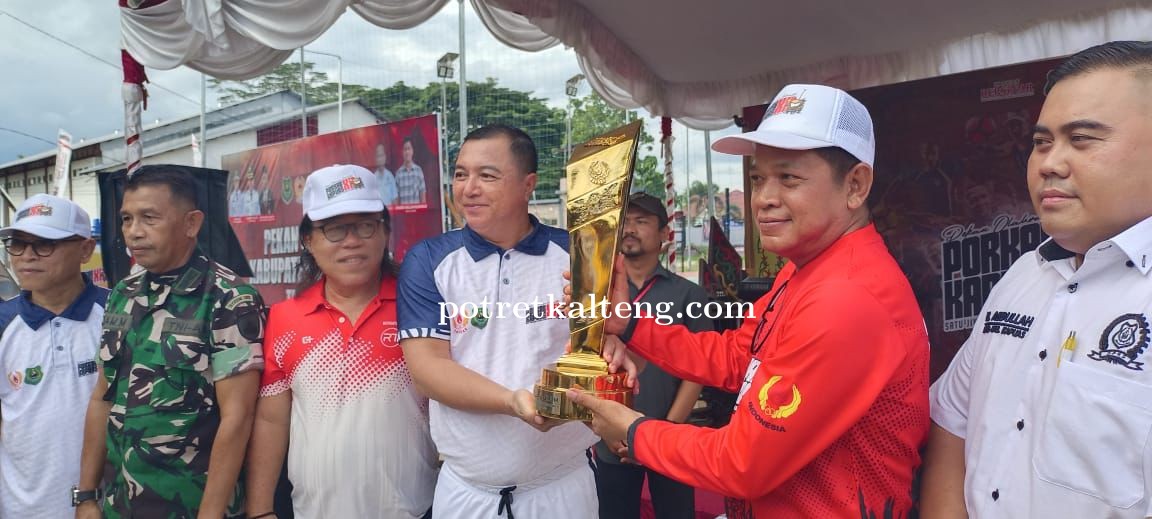 Kecamatan Selat meraih Juara Umum Porkab Kapuas ke-XII Tahun 2025