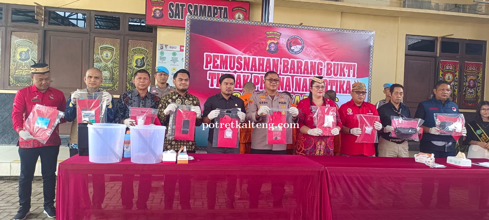 Polres Kapuas Musnahkan Ratusan Gram Sabu