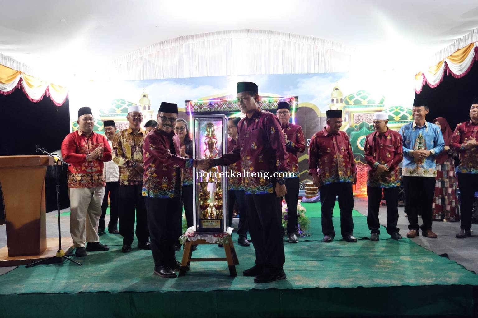 Pj. Bupati Gunung Mas Membuka Kegiatan MTQ Ke-17 di Kecamatan Rungan