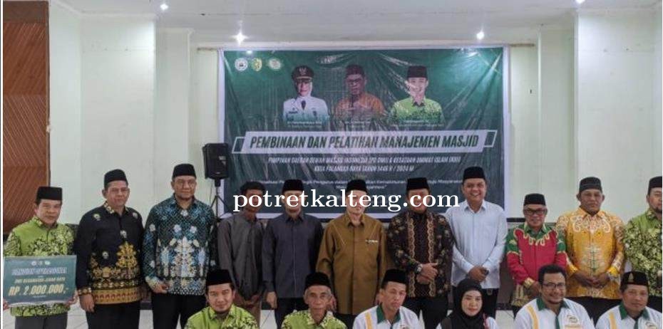 Masjid Sebagai Pusat Pemberdayaan Umat: Pelatihan Manajemen untuk Takmir Masjid Palangka Raya