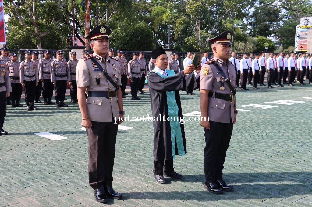 Upacara Serah Terima Jabatan Kapolsek Kapuas Hulu Polres Kapuas Berjalan Lancar