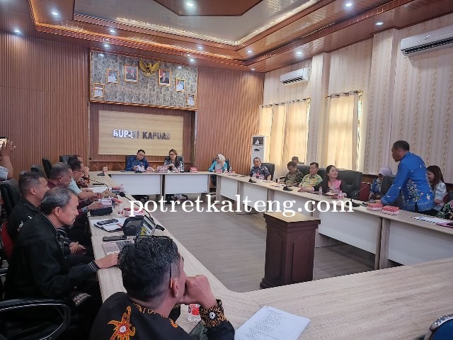 Sekda Kapuas Pimpin Rapat MCSP, Dorong Penyelesaian Indikator Pencegahan Korupsi