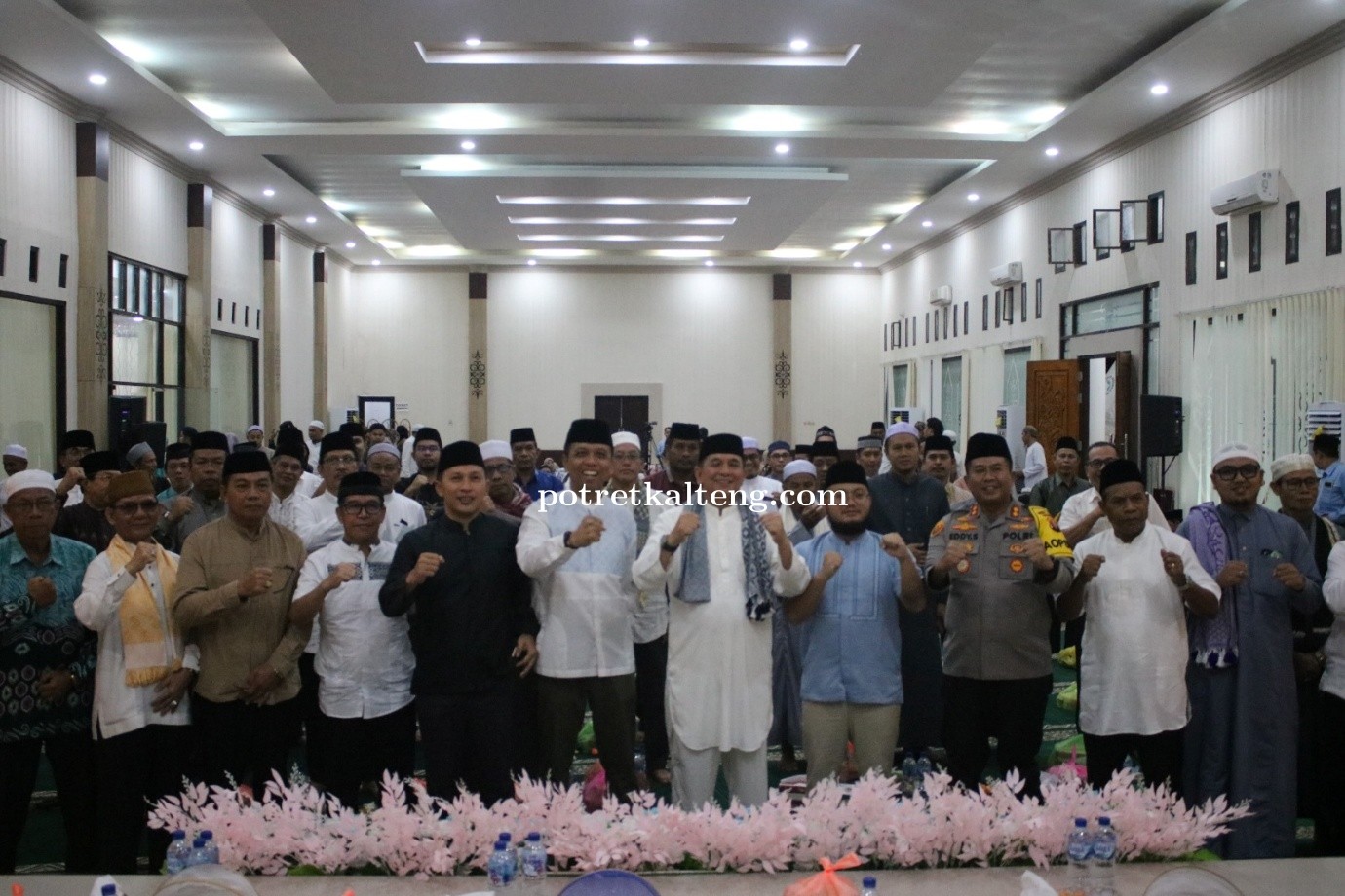 Ramadhan Penuh Berkah, Bupati Bartim Serukan Warga Aktif Tebar Kebaikan