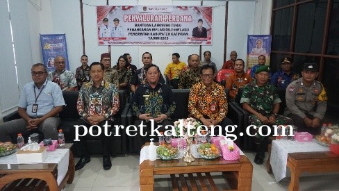 Di Tengah Gejolak Ekonomi, Bupati Katingan Tegaskan Komitmen Pemerintah Lewat Penyaluran BLT Inflasi