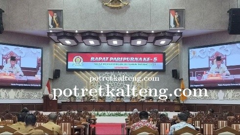 Pemprov Kalteng Serahkan Raperda Pertanggungjawaban APBD 2024 kepada DPRD