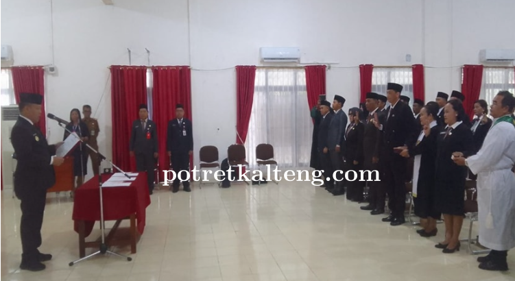 Pj Bupati Barsel lantik 18 pejabat di lingkup Pemkab Barsel
