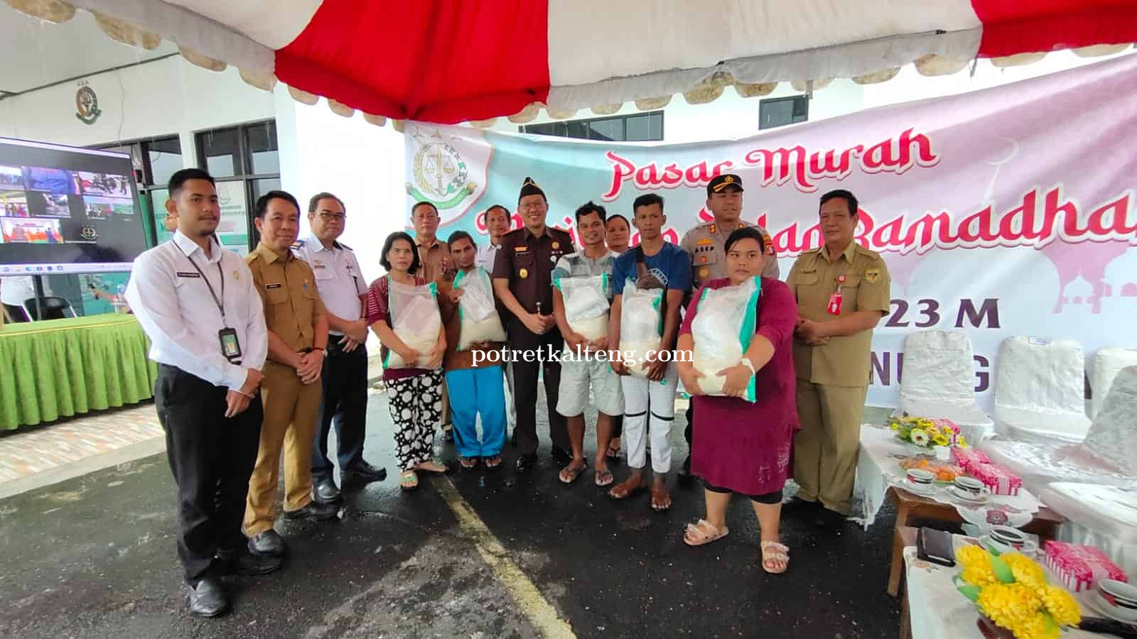 Sambut Bulan Ramadhan, Kejari Gunung Mas Adakan Pasar Murah