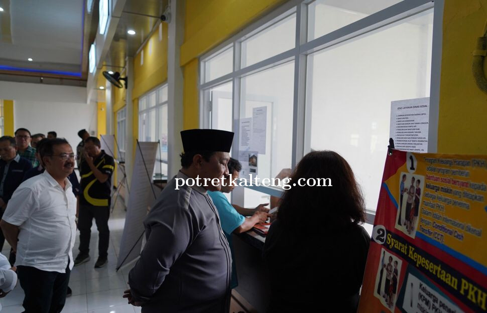 Hari Jadi Gumas, Wagub Kalteng Tinjau Mall Pelayanan Publik di Gunung Mas  Wakil Gubernur Kalteng H.