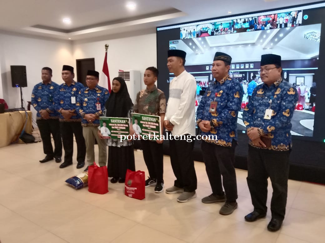 Peringatan Hari Anak Yatim Sekalteng, Pemkab Kapuas Ikuti Secara Daring Dan Bagikan Santunan Langsun